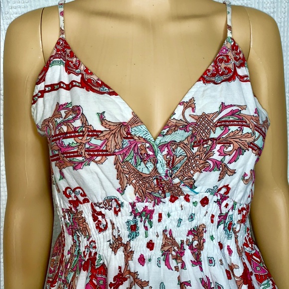 💕3/$25‼️💕ASH & SARA FLOWY PATTERNED DRESS - Picture 5 of 8